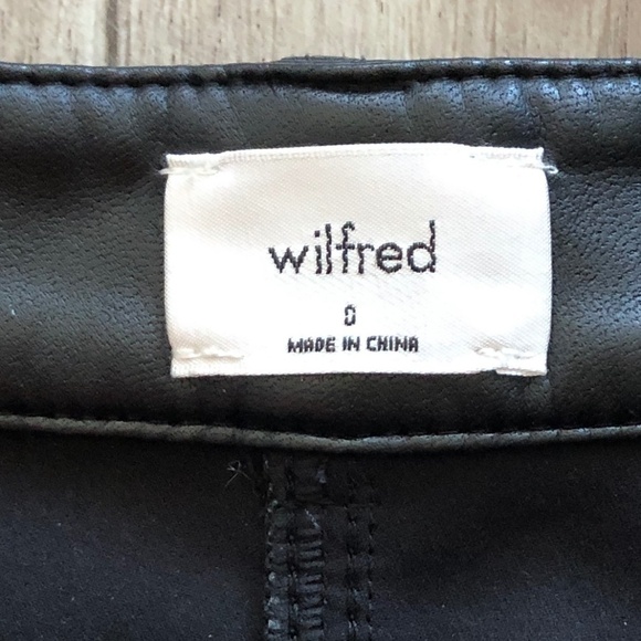 Wilfred, Aritzia, Rebel, Faux Vegan Leather, High Rise, Pants, Size 0‎ - Picture 12 of 16